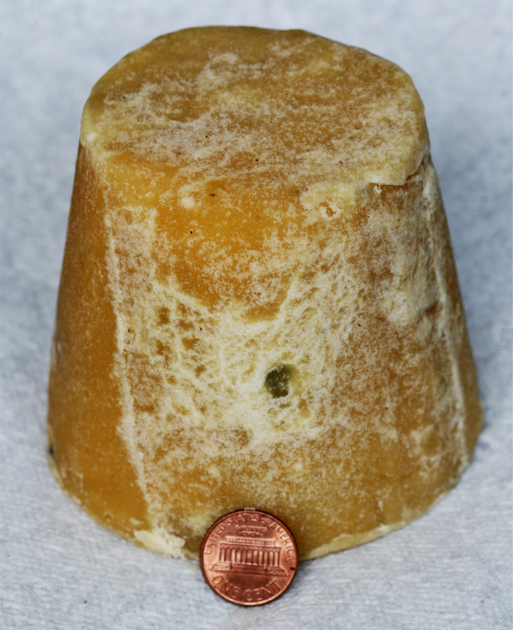 Jaggery vs sugar comparison